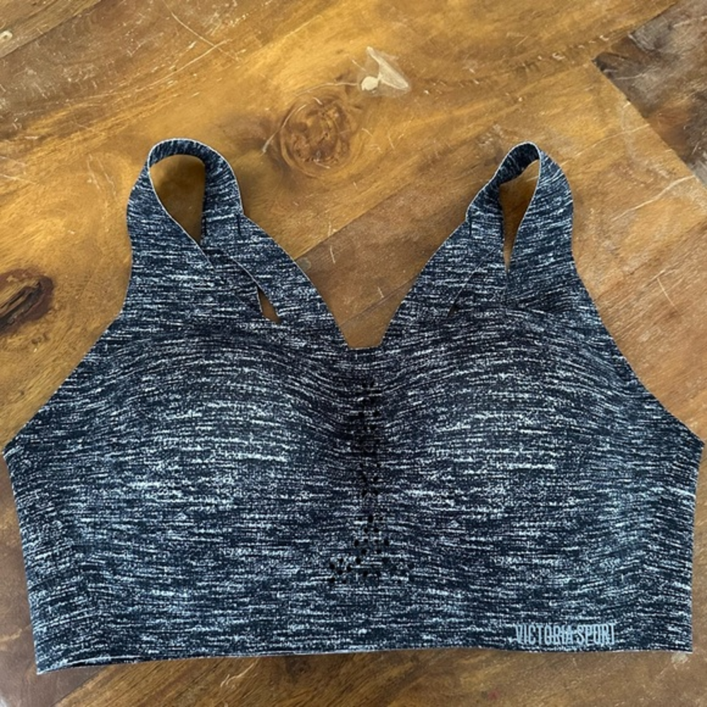 Victoria’s Secret angel max black gray high impact sports bra 36D